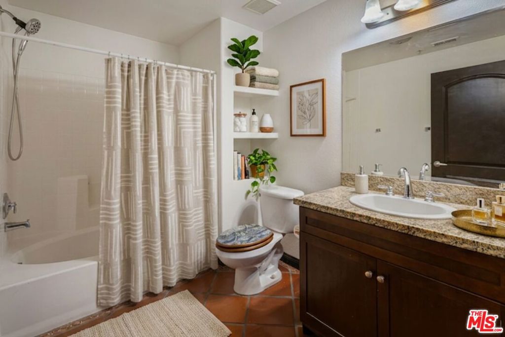 360 W Avenue 26 100 Property Photo 27