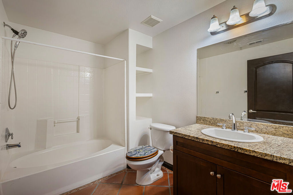 360 W Avenue 26 100 Property Photo 28