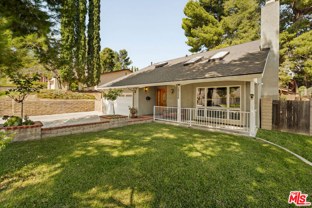 29256 Snapdragon Place Property Photo 1