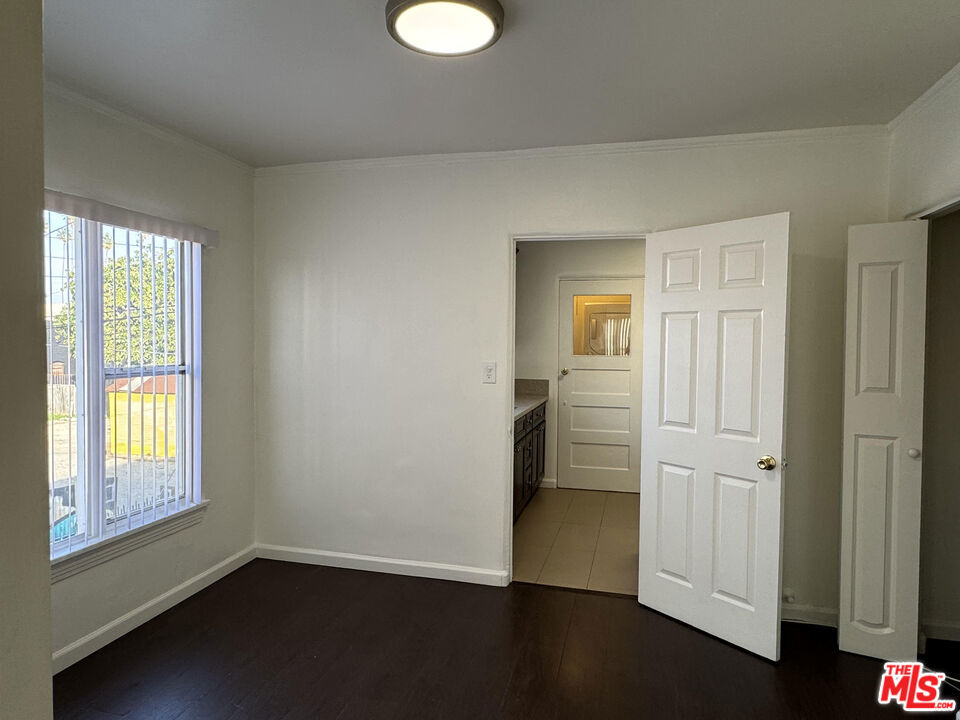 1322 4th Avenue Property Photo 10