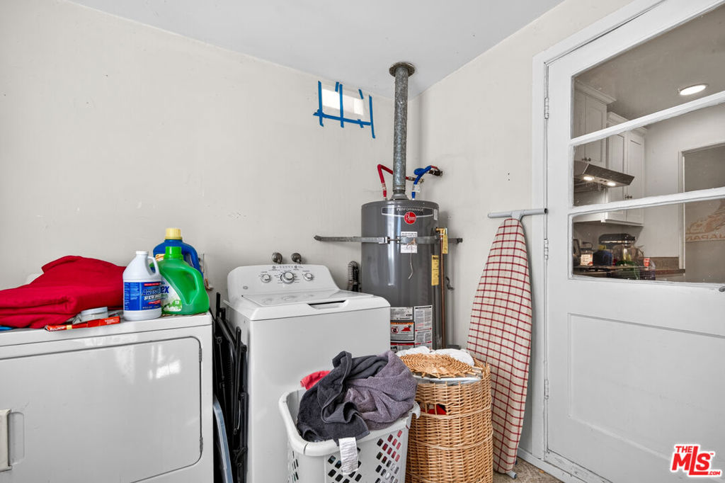 6226 Goodland Avenue Property Photo 15