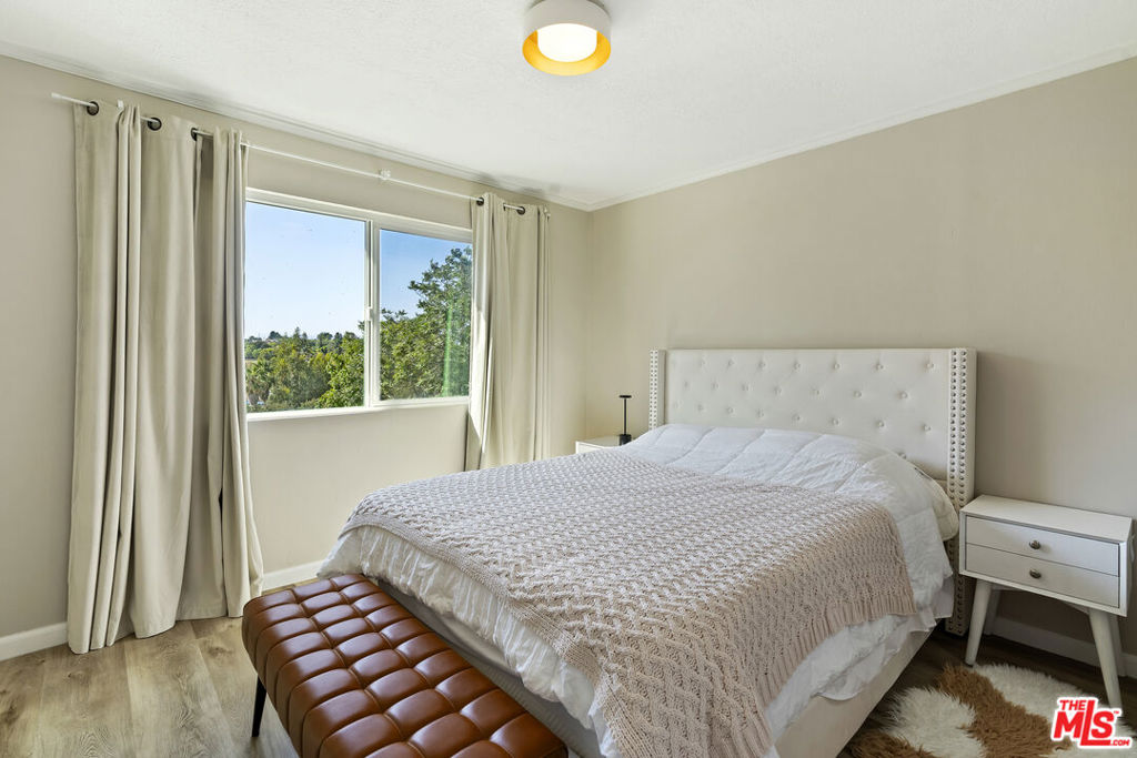 593 Benson Way Property Photo 19