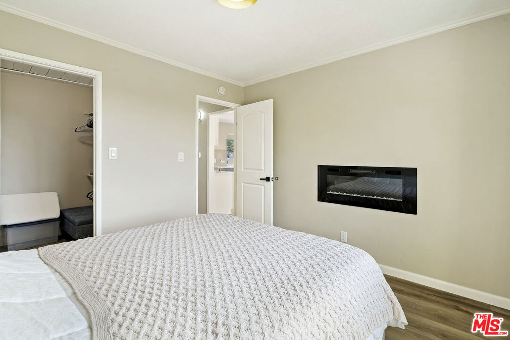 593 Benson Way Property Photo 20
