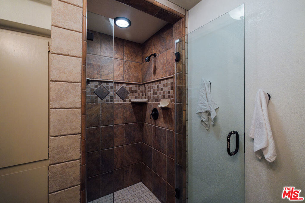 36435 Jomar Street Property Photo 17