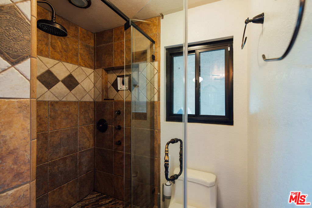36435 Jomar Street Property Photo 19