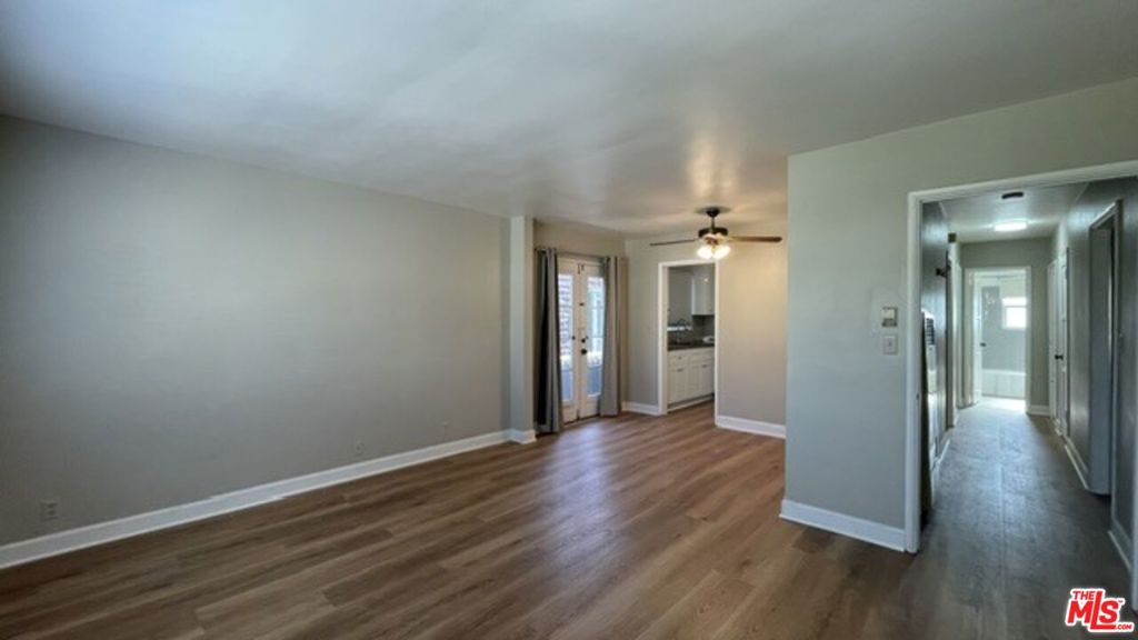 4121 Ocean View Boulevard A Property Photo 2
