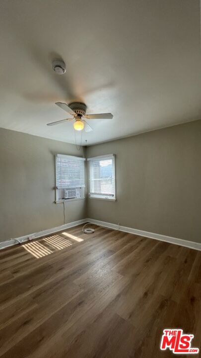 4121 Ocean View Boulevard A Property Photo 9