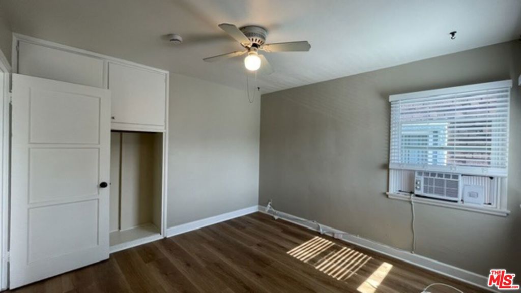 4121 Ocean View Boulevard A Property Photo 10