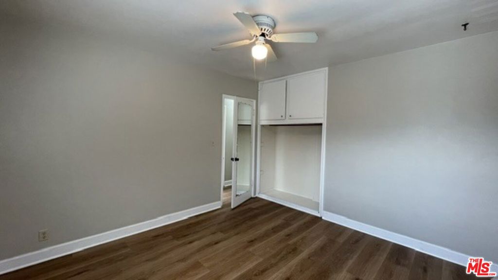 4121 Ocean View Boulevard A Property Photo 11