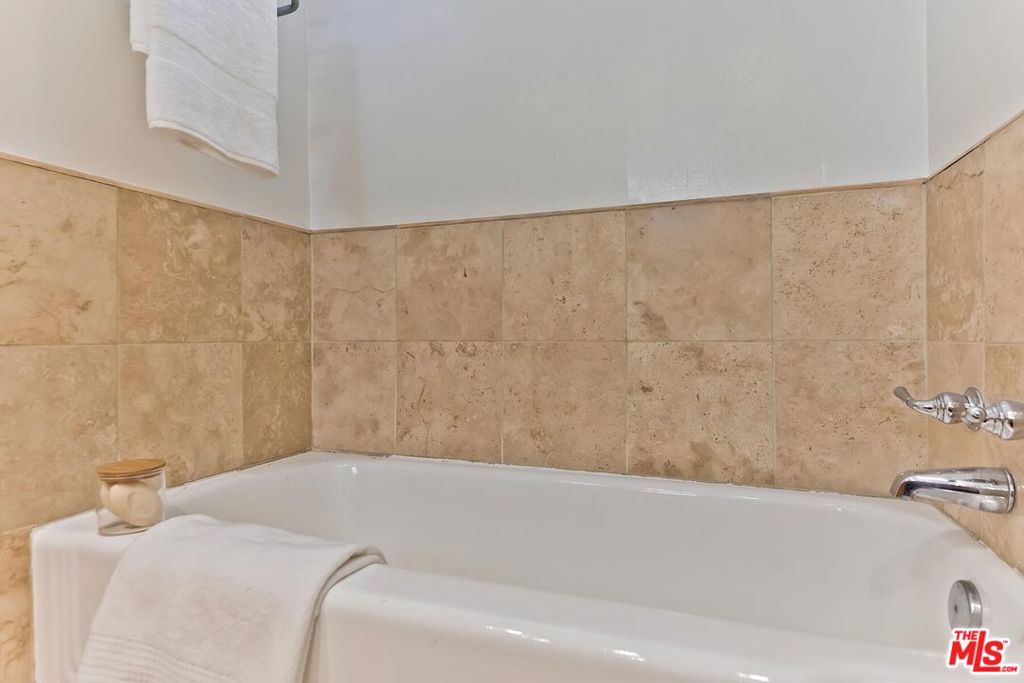 1200 N Flores Street 209 Property Photo 18