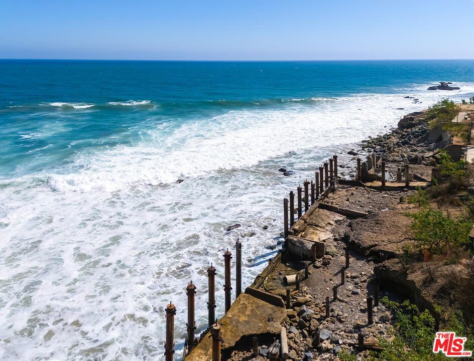 19848 Pacific Coast Highway Property Photo 17
