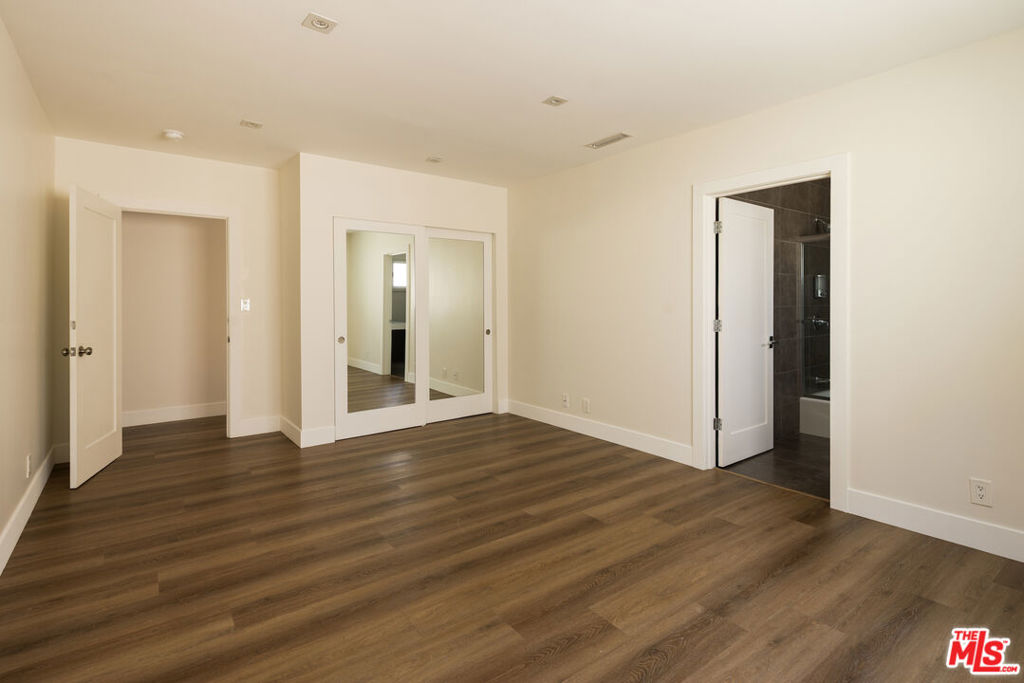 10901 Terryview Drive Property Photo 15