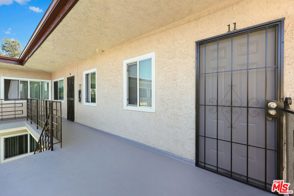 6150 E Olympic Boulevard Property Photo 23
