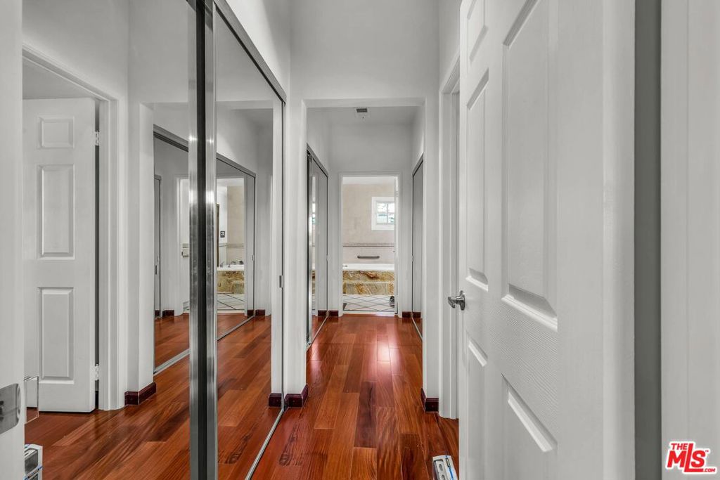 10810 Rochester Avenue Property Photo 43