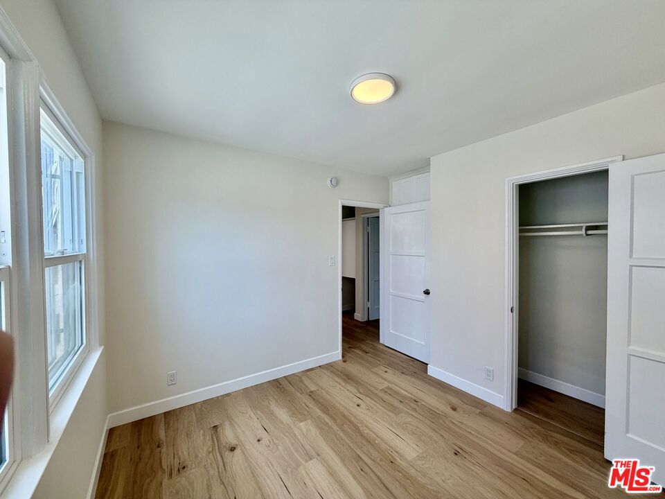 12314 Washington Place Property Photo 7