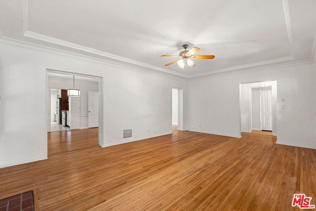10593 Wilkins Avenue Property Photo 6
