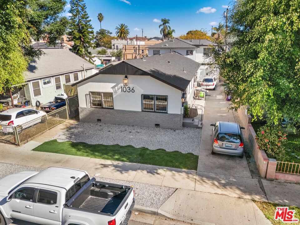 1036 Cherry Avenue Property Photo 12
