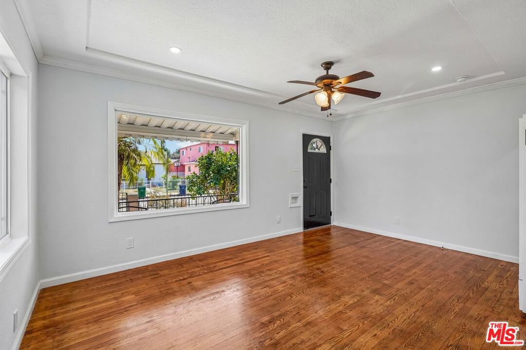 901 W Brazil Street Property Photo 7