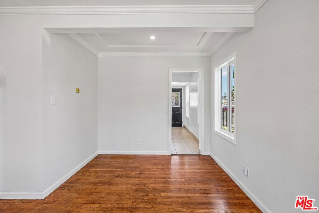 901 W Brazil Street Property Photo 8