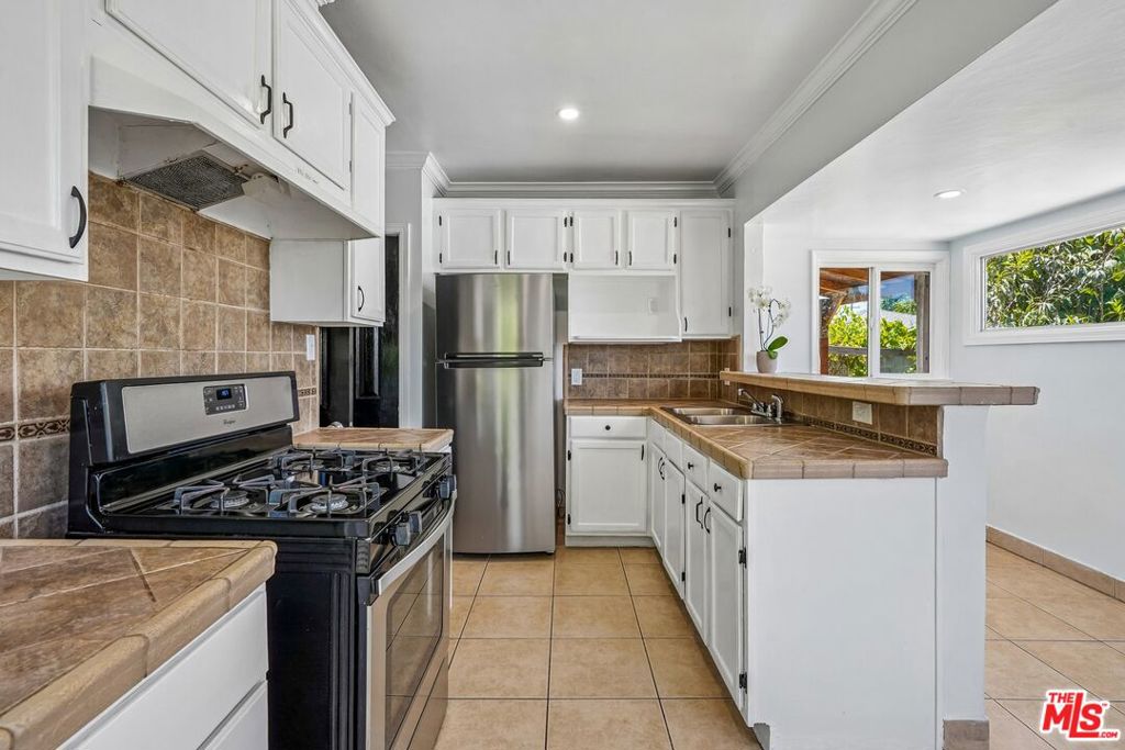 901 W Brazil Street Property Photo 13