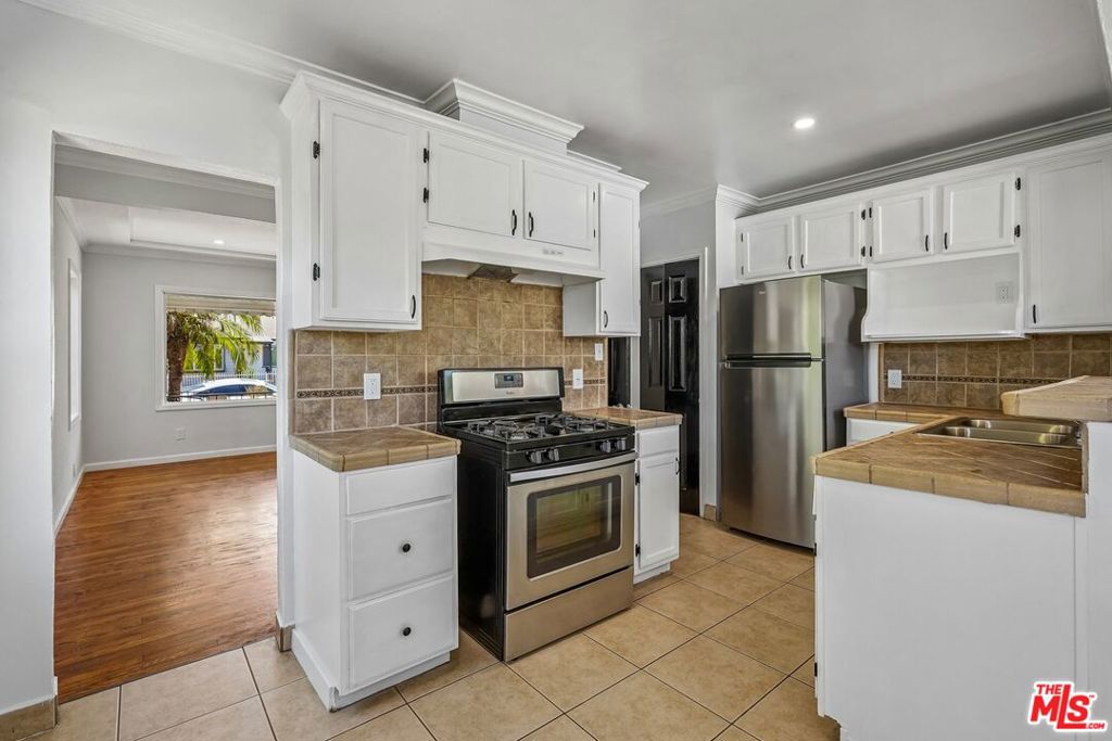 901 W Brazil Street Property Photo 14