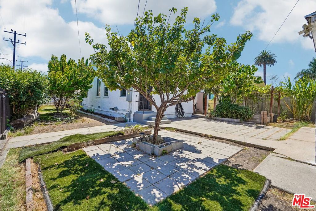 901 W Brazil Street Property Photo 26