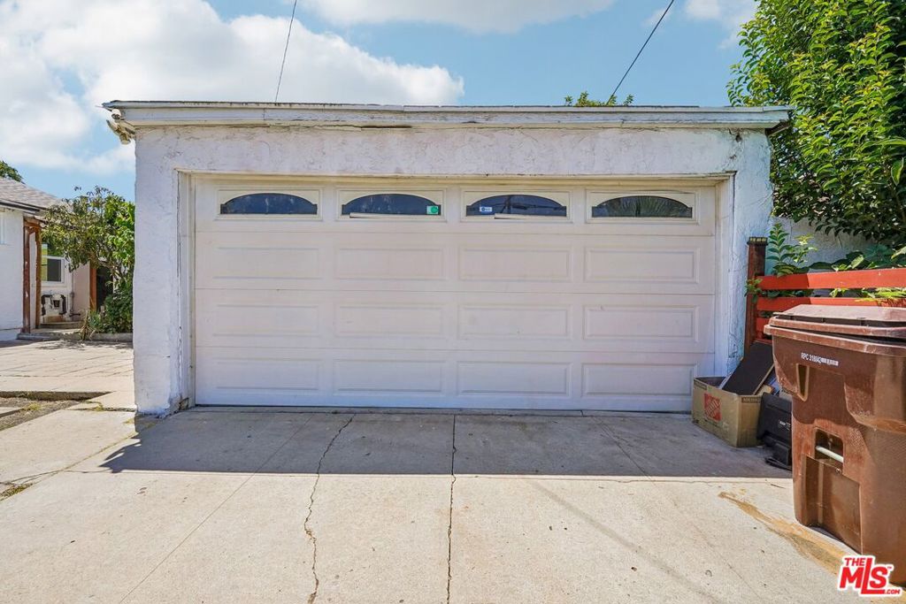 901 W Brazil Street Property Photo 28