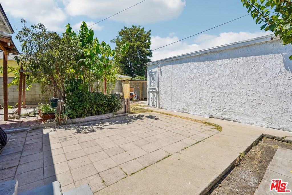 901 W Brazil Street Property Photo 29