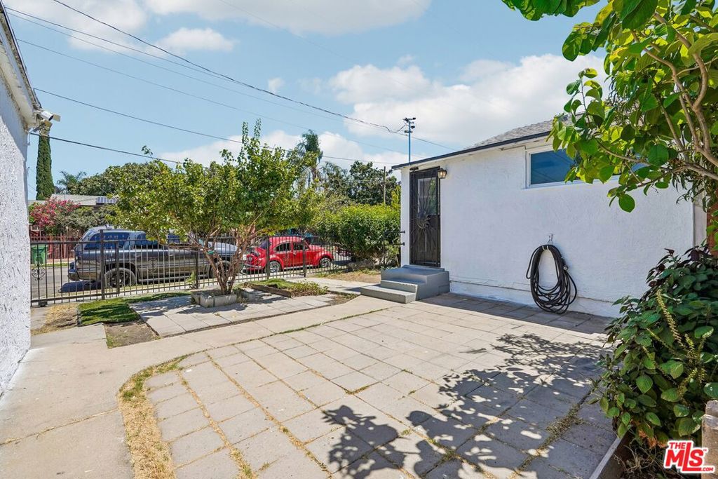 901 W Brazil Street Property Photo 30