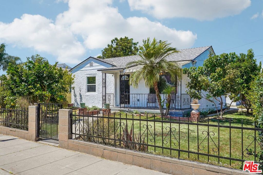 901 W Brazil Street Property Photo 33