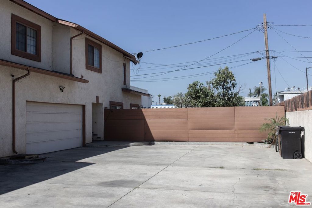 925 Arnold Drive Property Photo 6