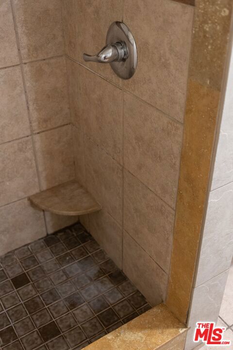 925 Arnold Drive Property Photo 15