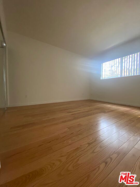 420 Raymond Avenue 6 Property Photo 4