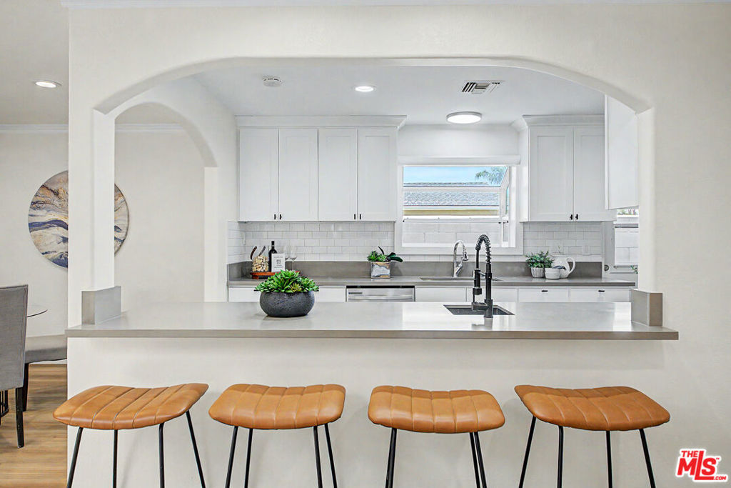 6291 San Ramon Way Property Photo 12