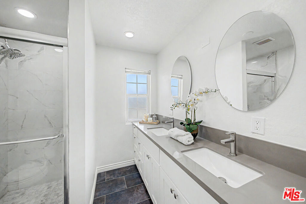 6291 San Ramon Way Property Photo 20