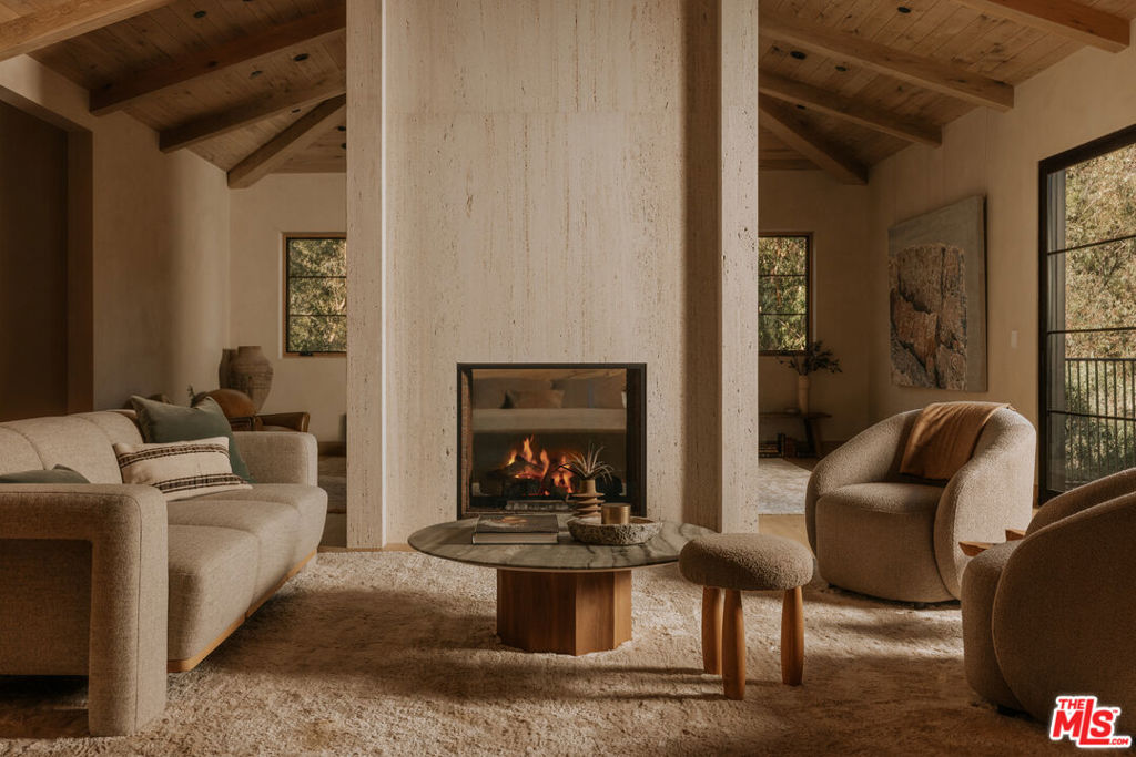 24877 Eldorado Meadow Road Property Photo 18