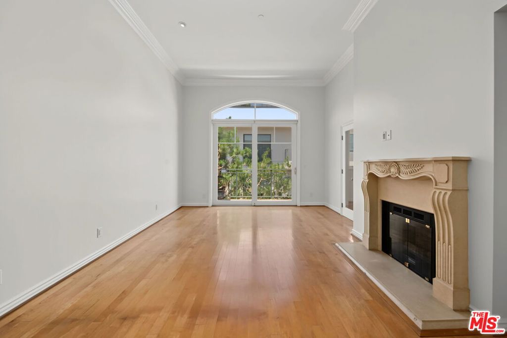 430 N Oakhurst Drive Ph406 Property Photo 12
