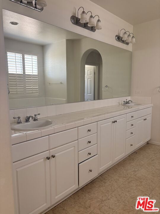5824 Balmont Street Property Photo 12
