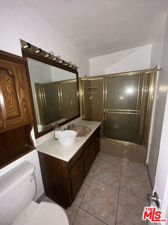 455 S Oakhurst Drive 3 Property Photo 18