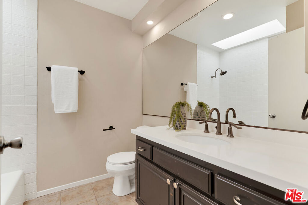 1717 Stoner Avenue 105 Property Photo 33