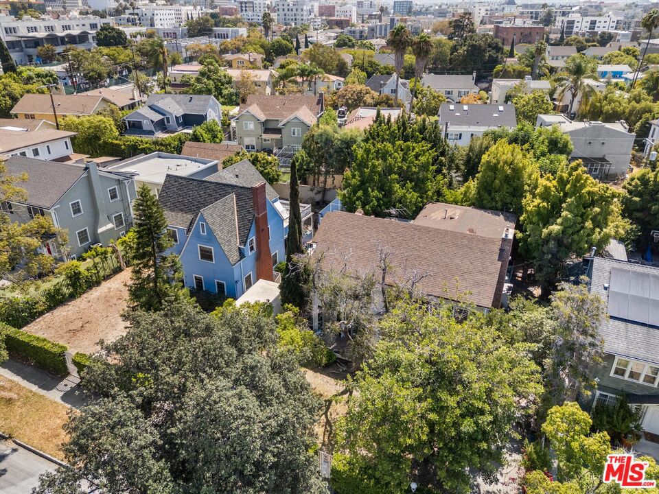 820 5th Avenue Property Photo 6