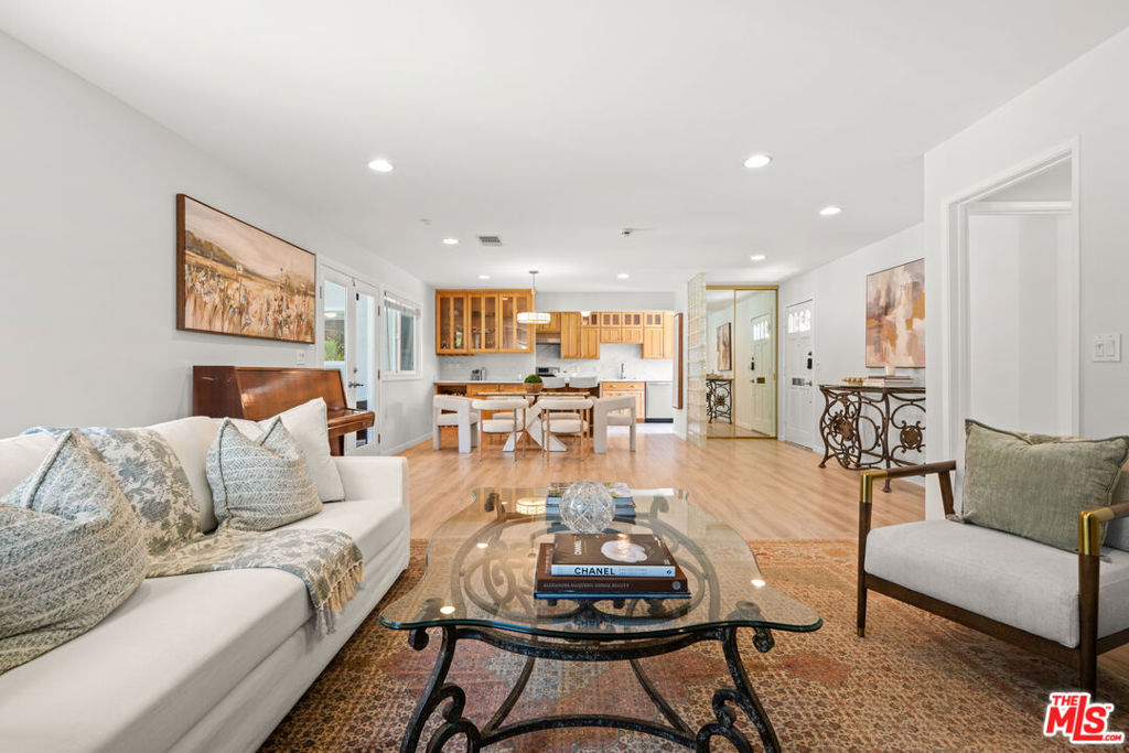 7537 Quimby Avenue Property Photo 1