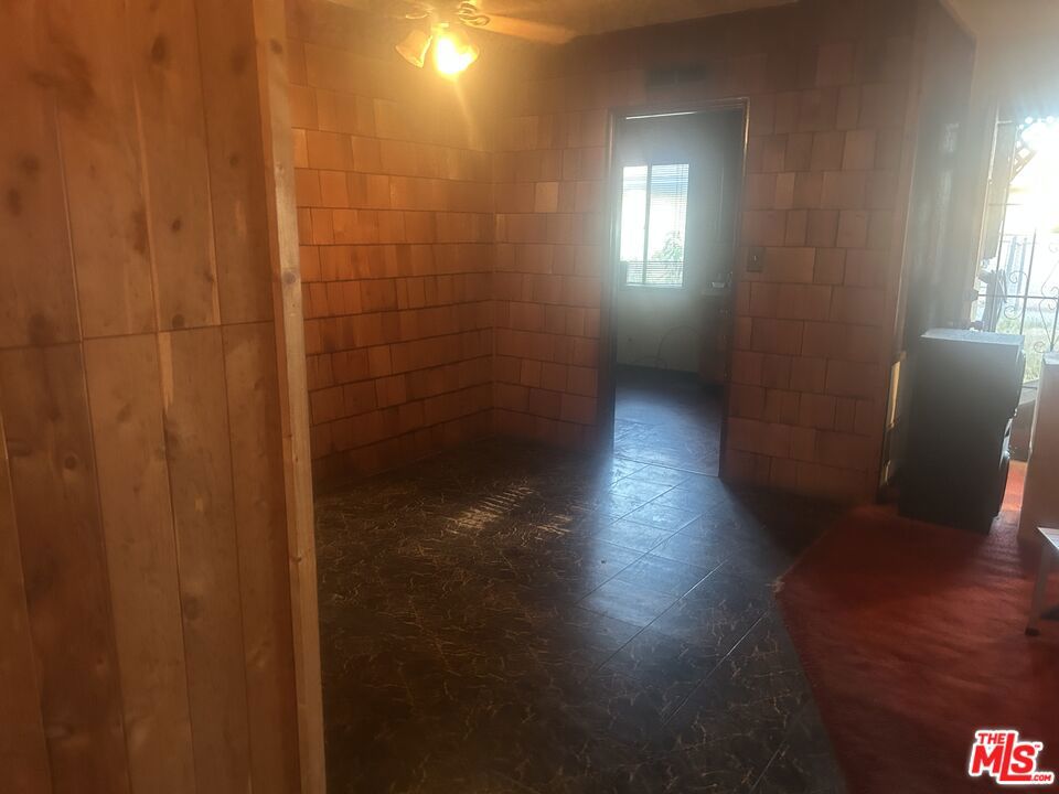 11726 Spinning Avenue Property Photo 15