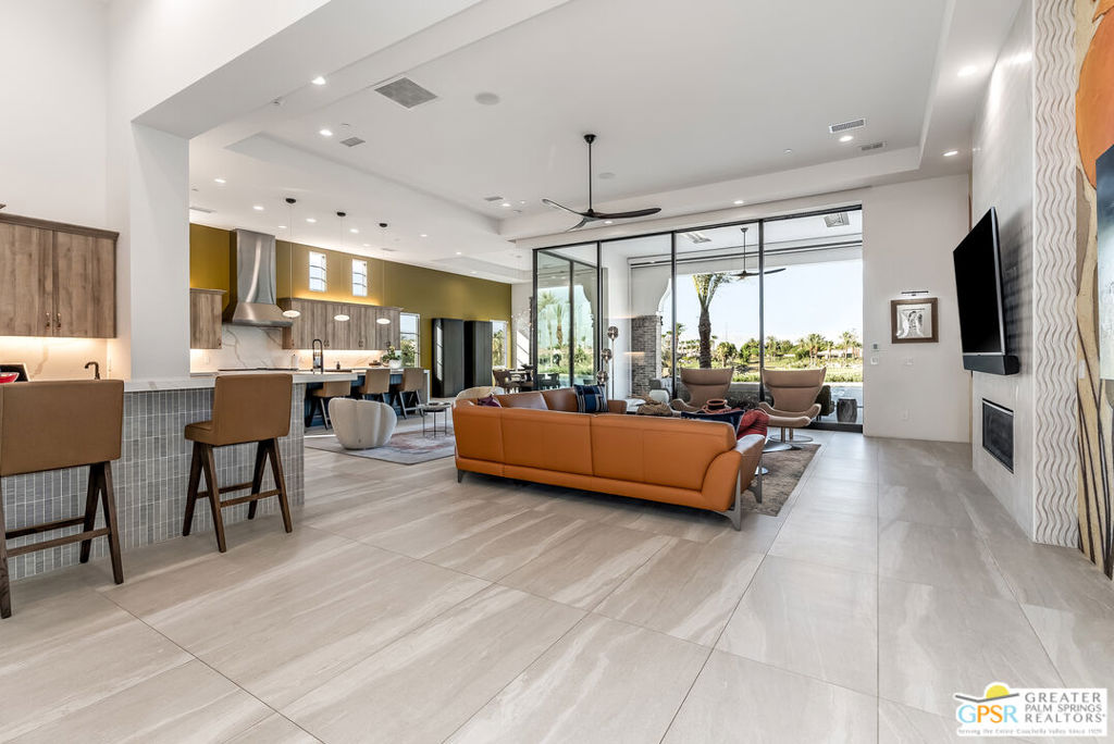 59310 Almeria Property Photo 8