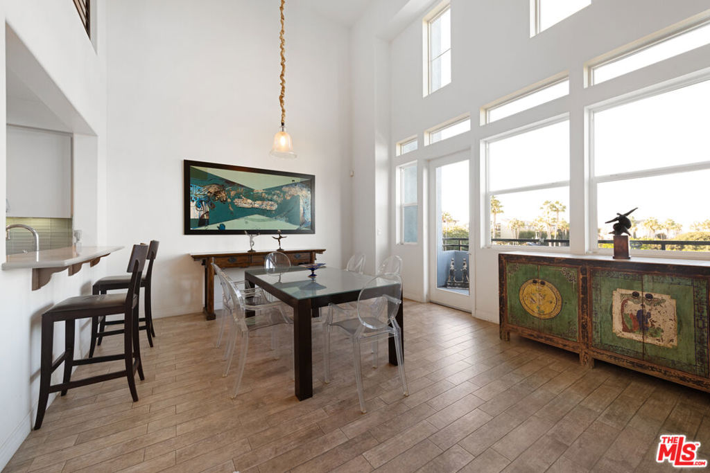 7100 Playa Vista Drive 405 Property Photo 3