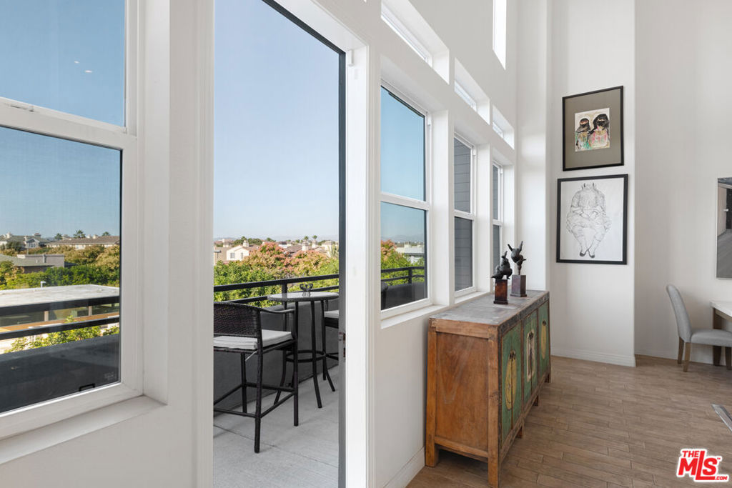 7100 Playa Vista Drive 405 Property Photo 4