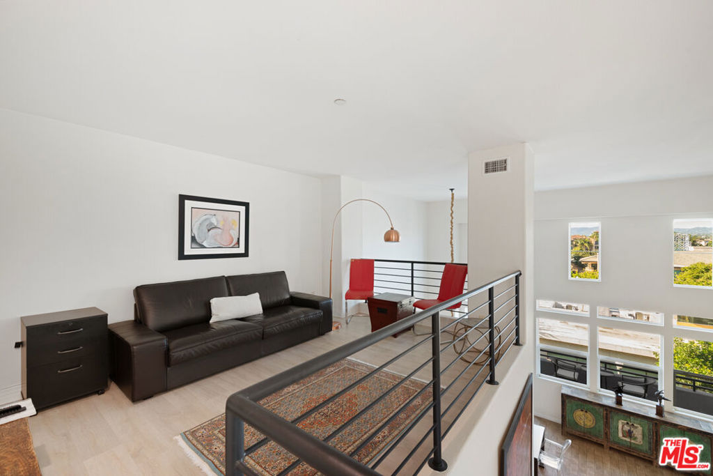 7100 Playa Vista Drive 405 Property Photo 18