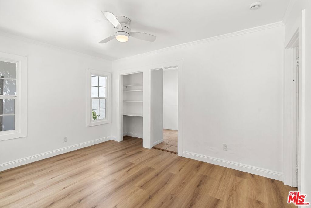 4241 Lincoln Avenue Property Photo 12