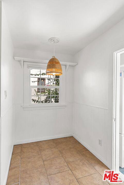 4241 Lincoln Avenue Property Photo 13