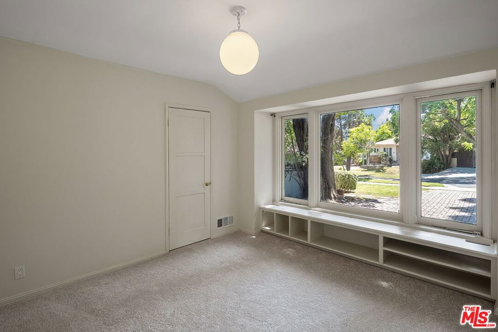 9149 Hillsboro Drive Property Photo 21